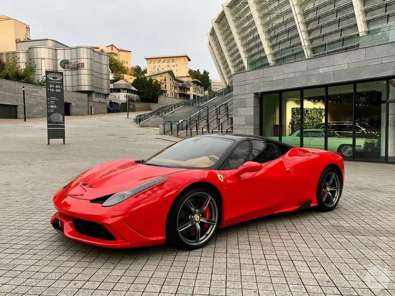 Феррари 458 Italia
