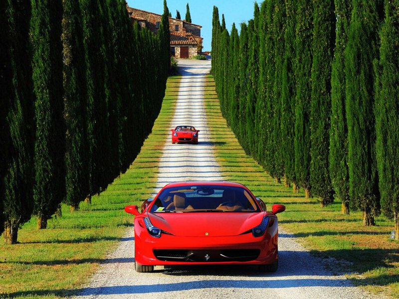 Ferrari в Тоскану