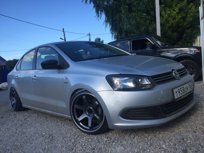 VW Polo sedan 2013 обвес