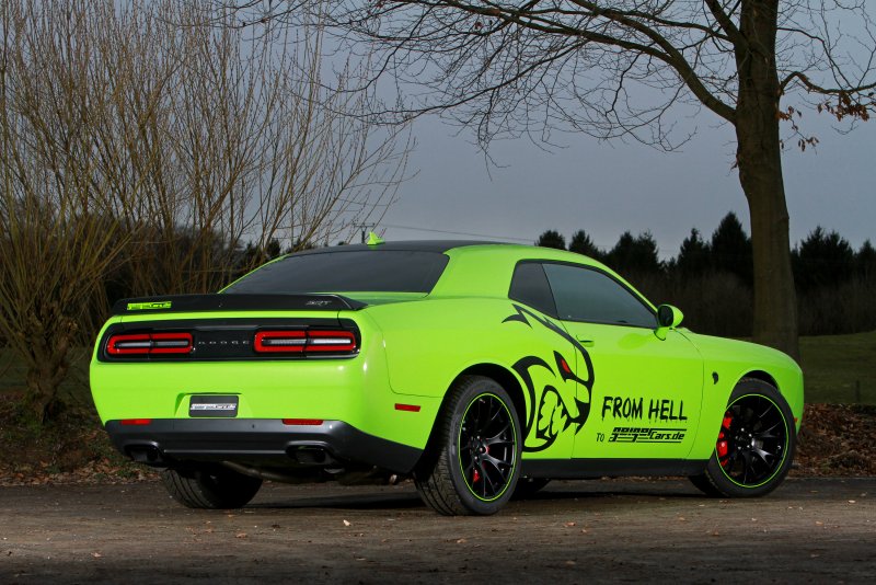 Dodge Challenger Хелкат
