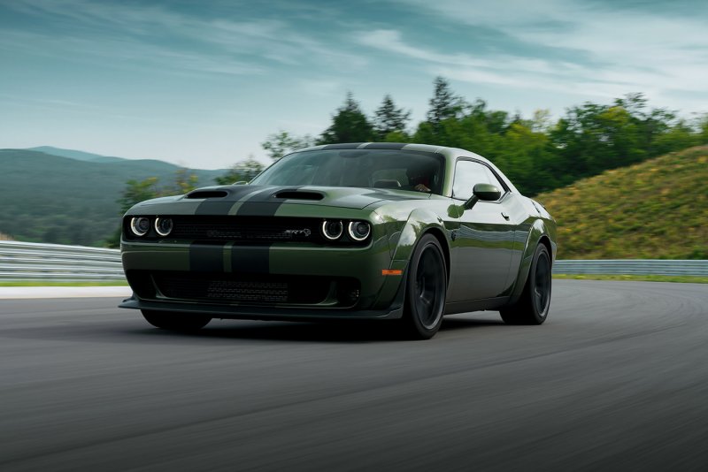 Dodge Challenger Hellcat 2015