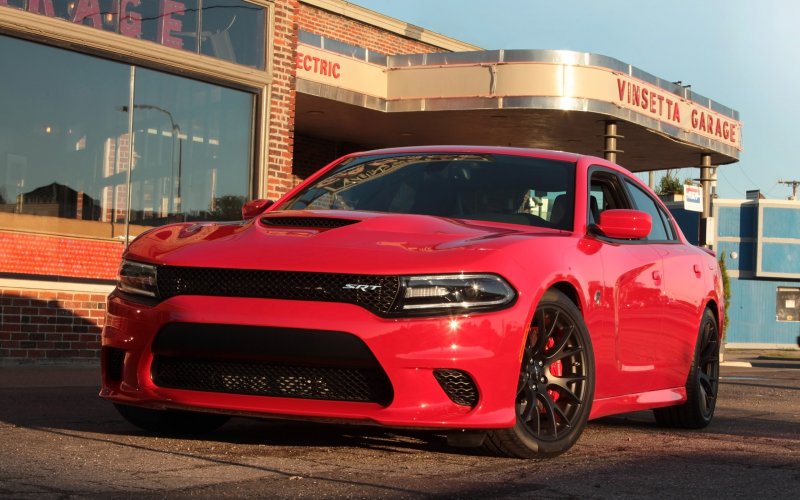 Dodge Challenger srt Hellcat