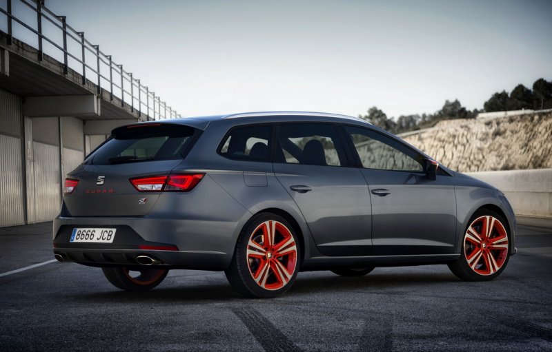 Seat Leon универсал 2014