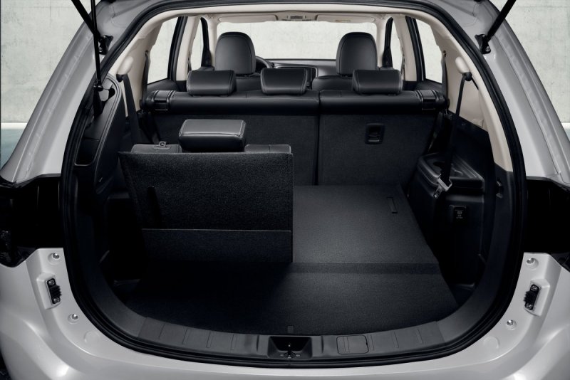 Mitsubishi Outlander 7 местный