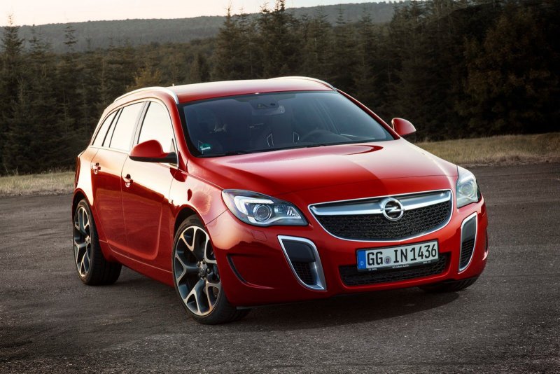Опель Insignia OPC