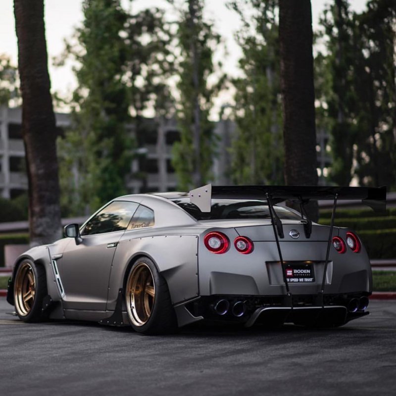 Nissan Skyline GTR r35