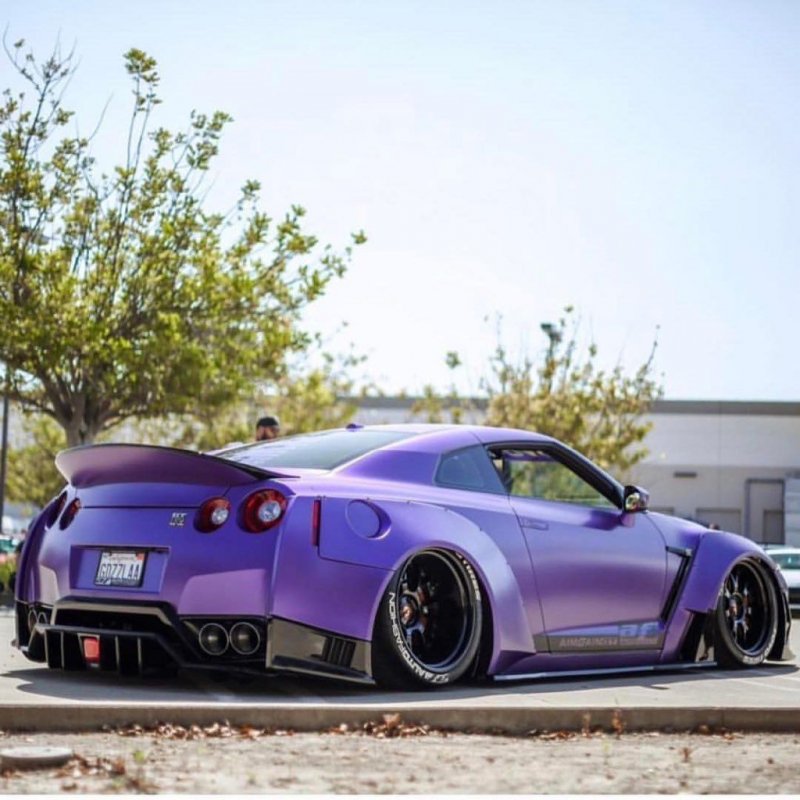 Nissan gt-r r35