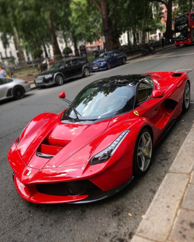 Ferrari LAFERRARI 2014
