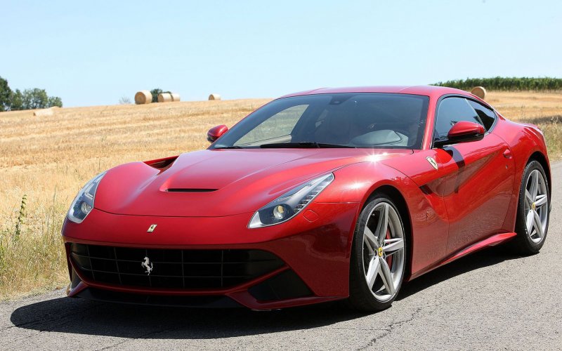 Ferrari f12 Berlinetta TRS