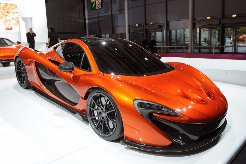 MCLAREN p1 2012