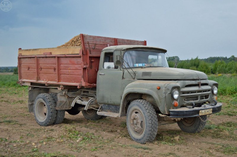 Автомобиль ЗИЛ-ММЗ-554м.