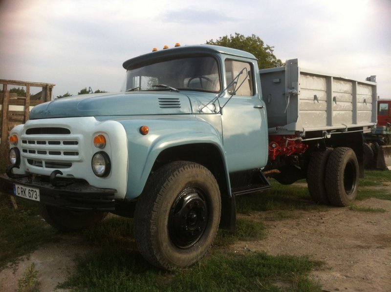 ЗИЛ 130