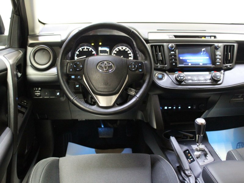 Toyota rav4 2017 салон