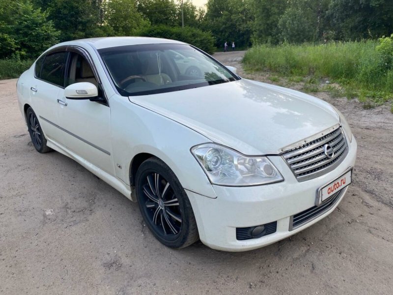 Toyota Fuga