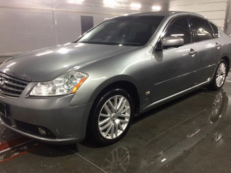 Nissan Fuga 3.5
