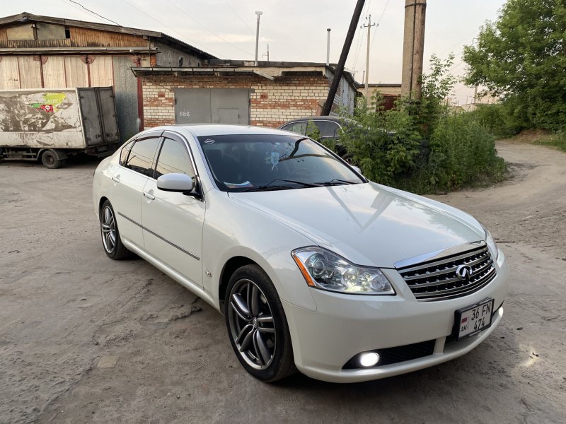 Nissan Fuga 3.5 at, 2006,