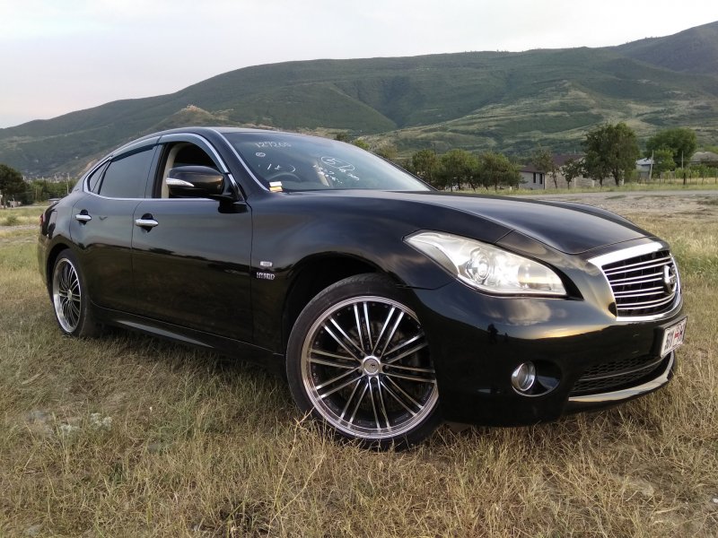 Nissan Fuga 4.5 2009