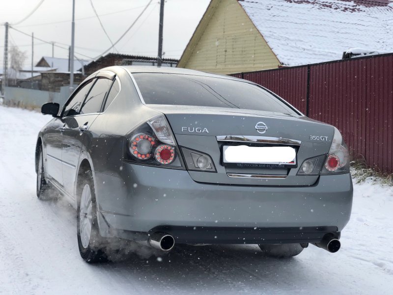Nissan Fuga 2007 черная