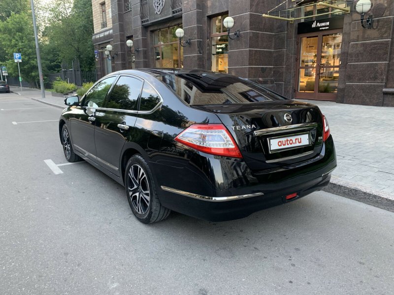 Nissan Teana 2010