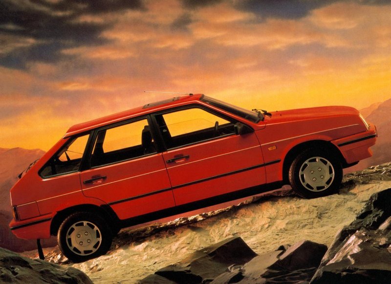 ВАЗ 2108 GLS