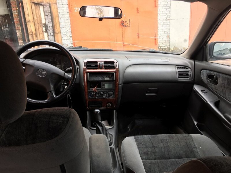 Mazda 626 gf 1998 салон