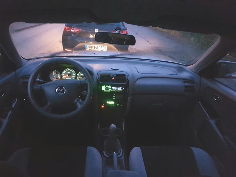 Мазда 626 gf 2000 года 2,0 автомат подсветка салона