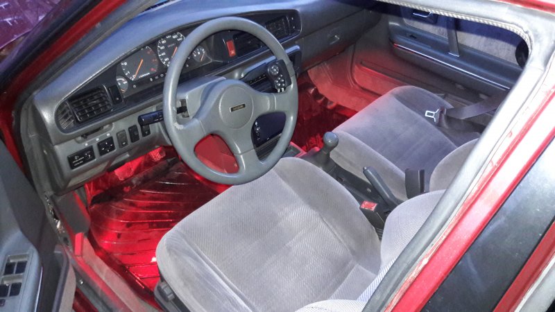 Mazda 626 1991 салон
