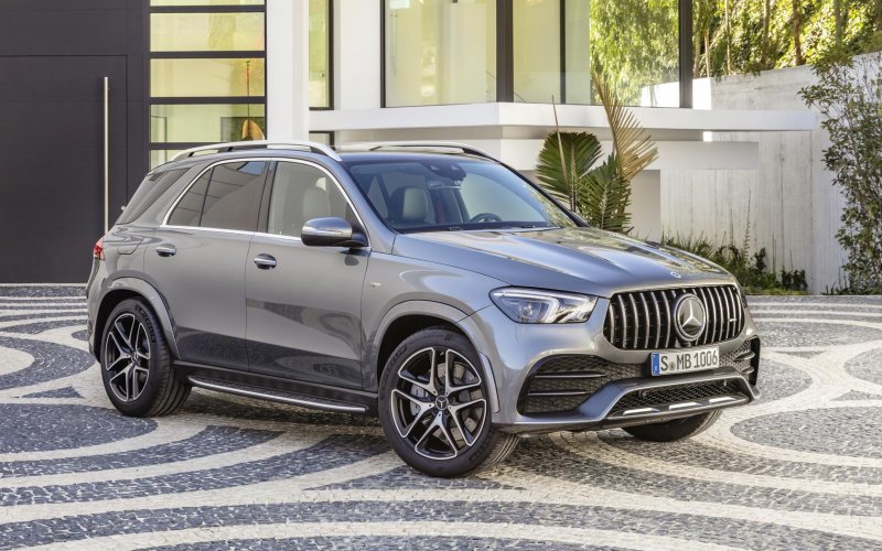 Мерседес-Бенц GLE 53 AMG