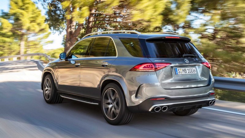 Мерседес Бенц GLC 53 AMG