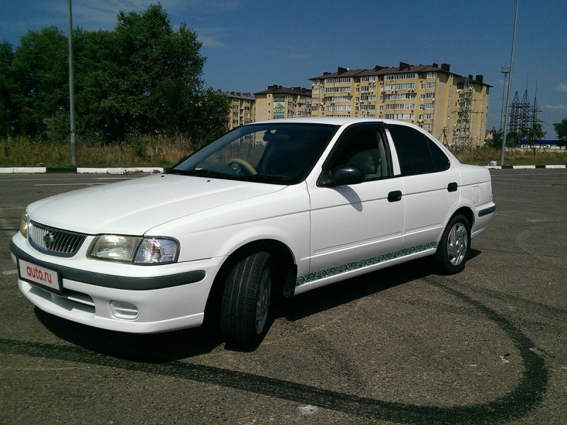 Ниссан Санни b15