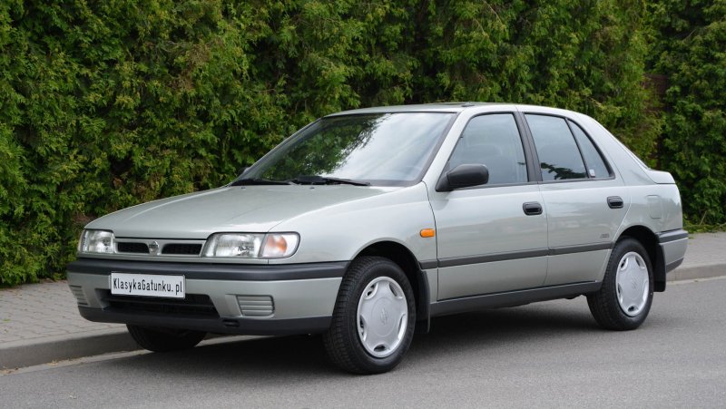 Nissan Sunny SLX n14