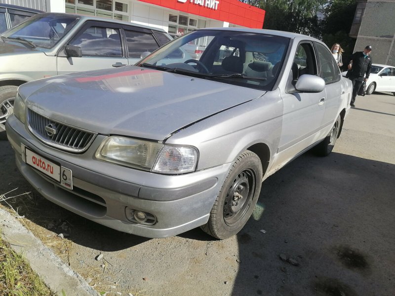 Nissan Sunny n14