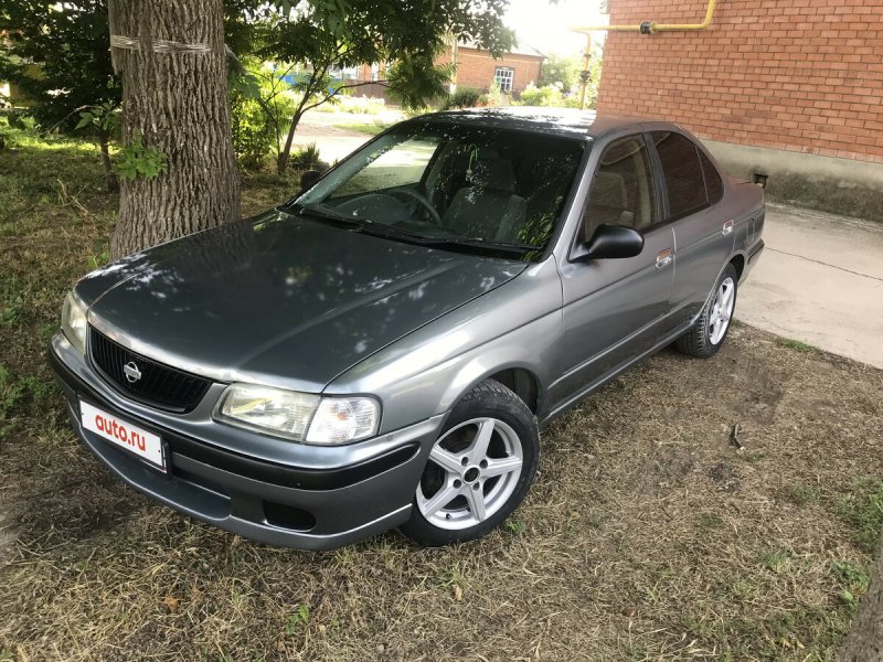 Nissan Sunny n16 2001