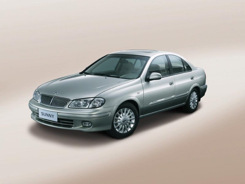 Nissan Sunny b15