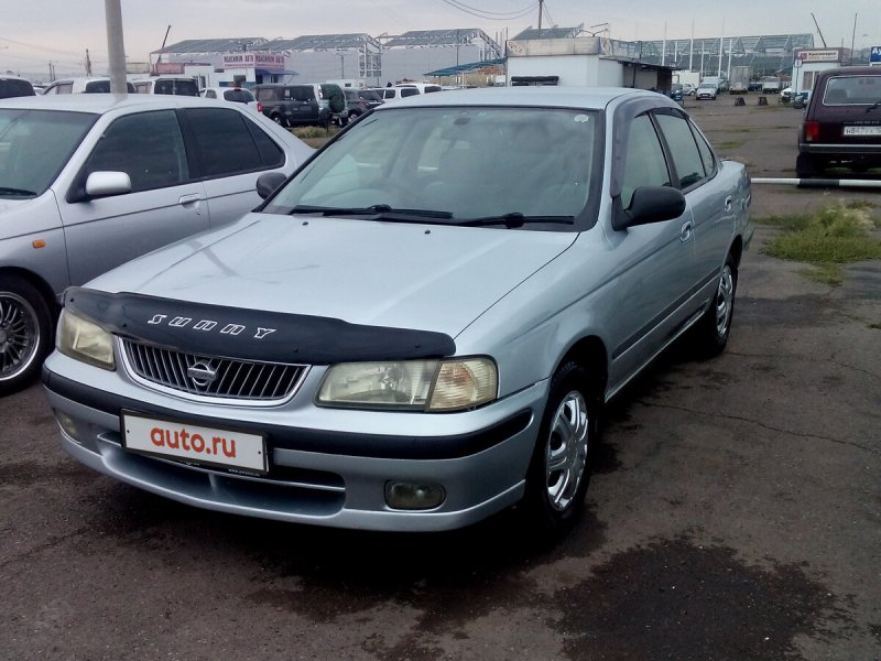 Nissan Sunny b15 2001 года