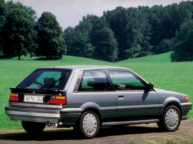 Nissan Sunny III Liftback (n14)