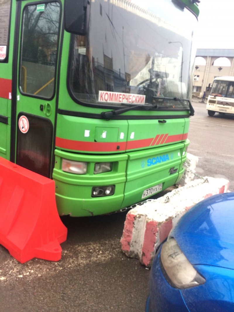 Предприниматель автобусов