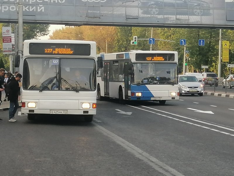 Четырёхдверные автобусы man