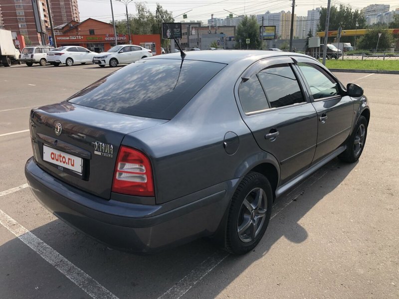 Шкода Октавия 1.8 турбо сколько стоила Нова в 2002 году