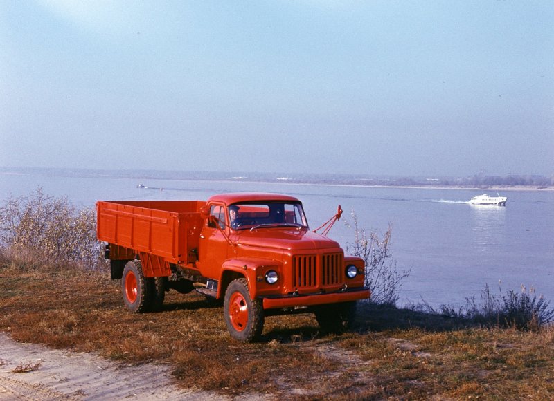 Грузовик ГАЗ 53-12