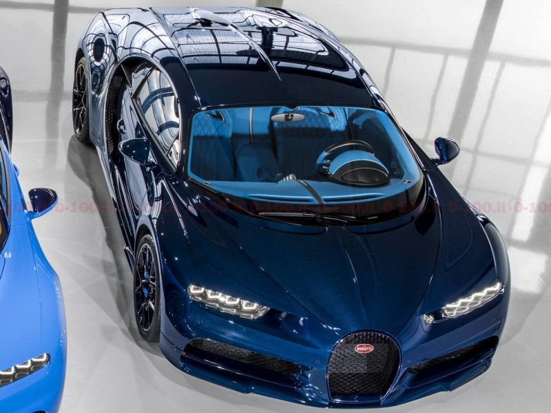 Bugatti Chiron 2021 салон