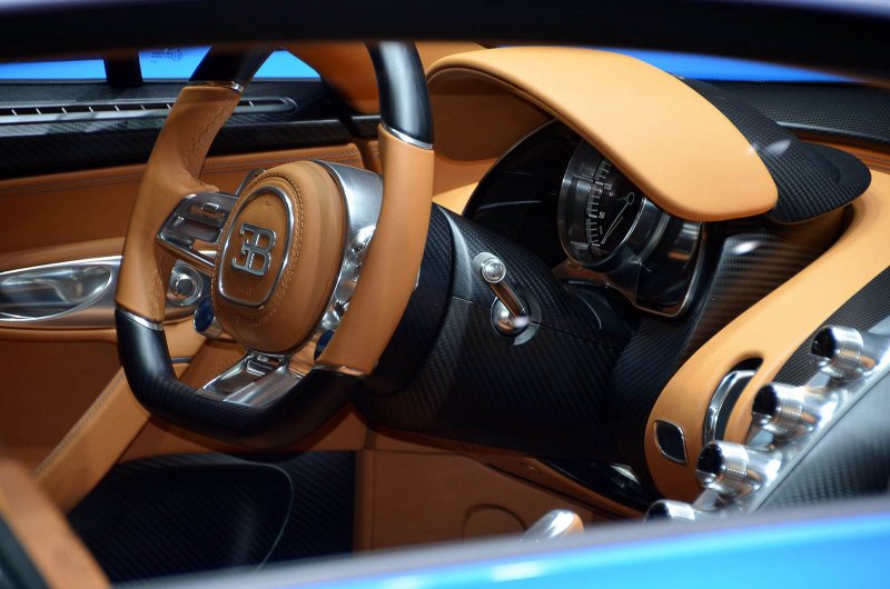 Bugatti Veyron салон 2020
