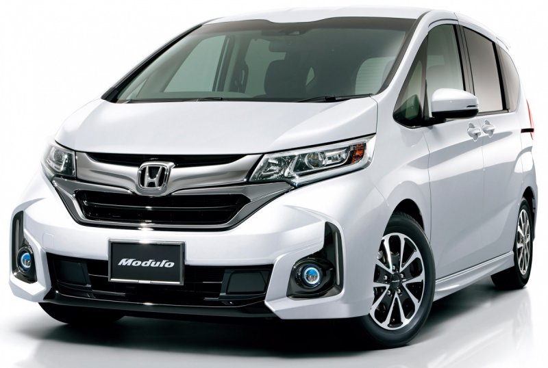 Honda freed Hybrid 2012