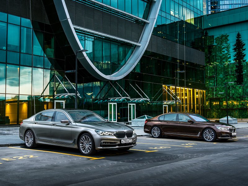 BMW 7 Series sedan