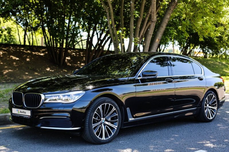 BMW 7 g12 Рестайлинг