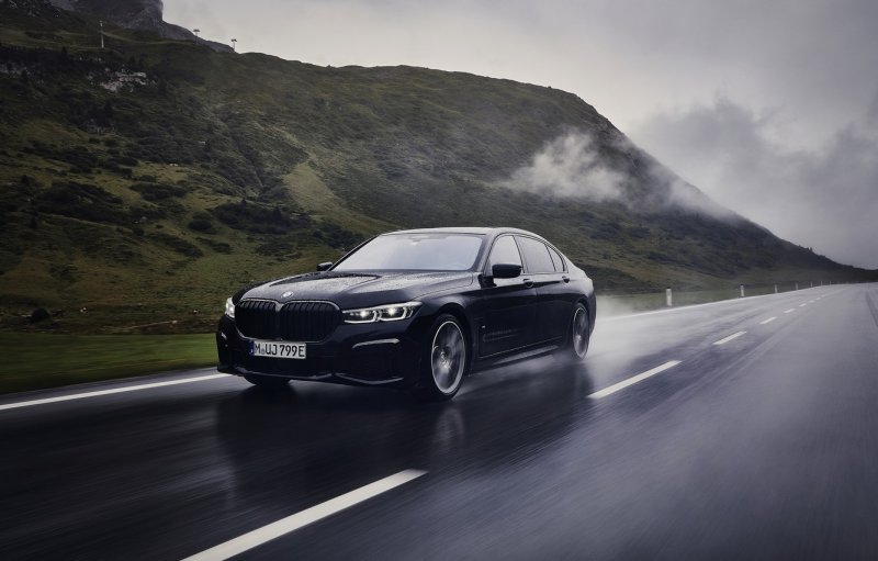 BMW 7 g12 2021