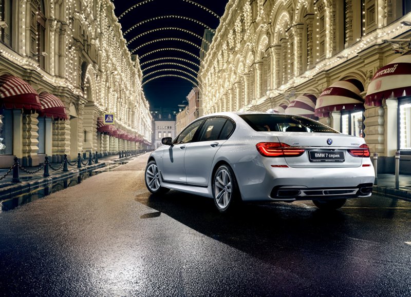BMW g12 7 Series 2015