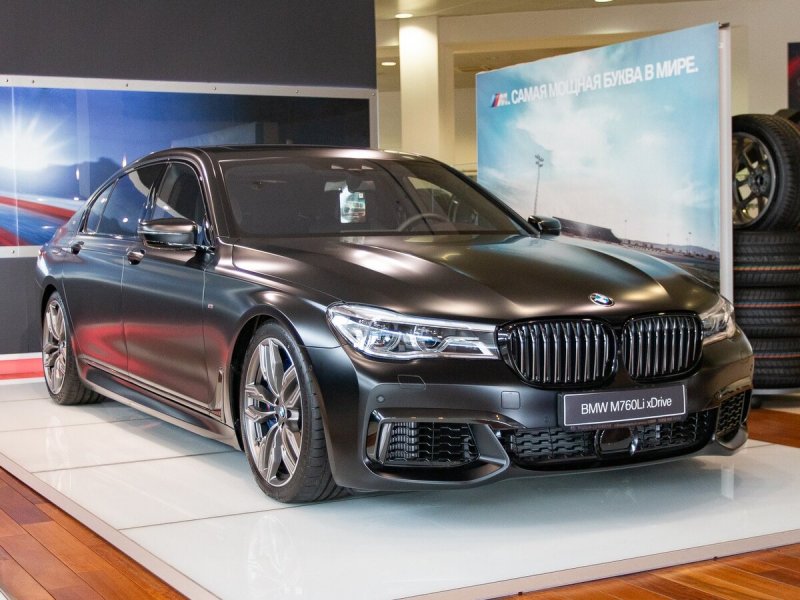 BMW g11 760m