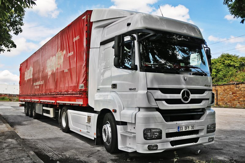 Mercedes-Benz Axor 1840