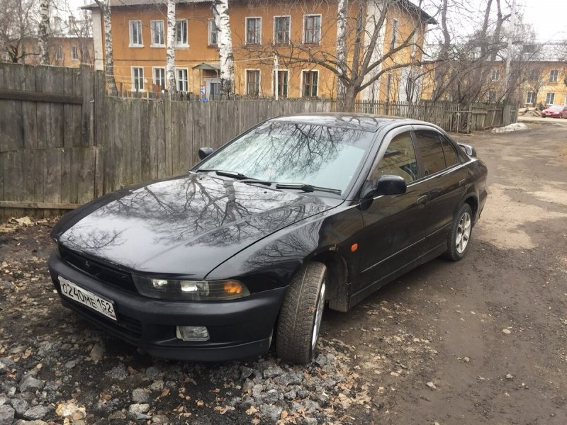 Мицубиси Мираж 1998